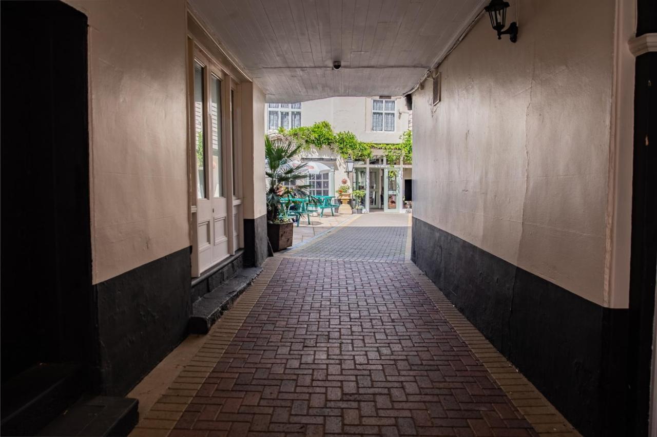 The Rose And Crown Hotel Wisbech Extérieur photo