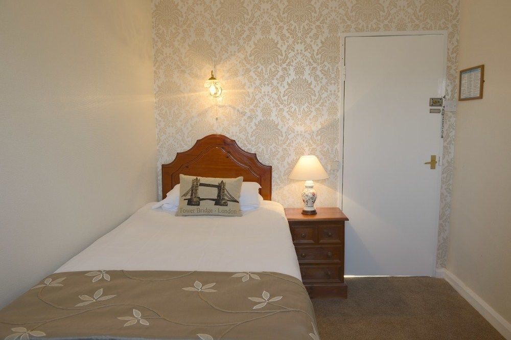 The Rose And Crown Hotel Wisbech Extérieur photo