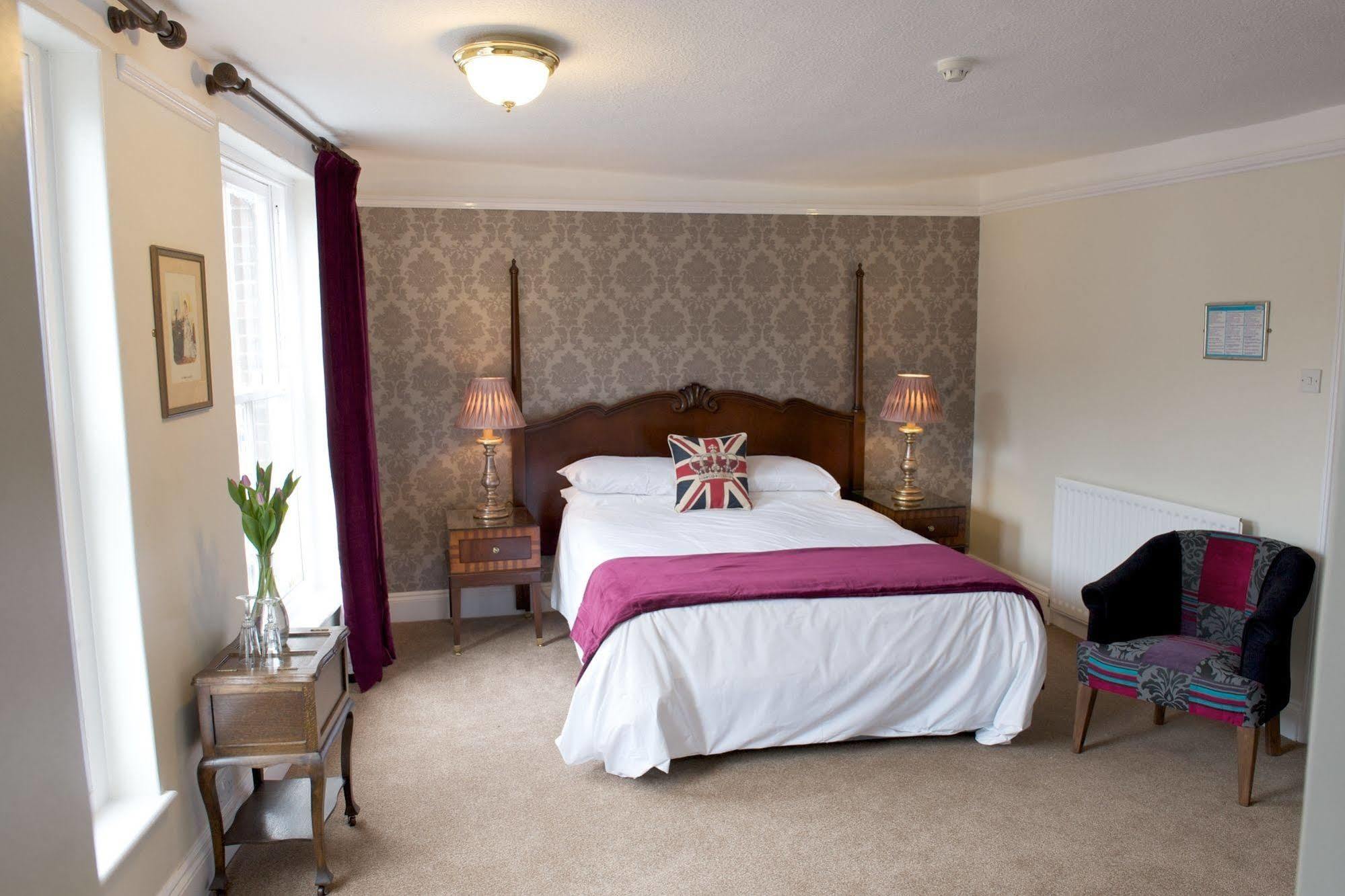 The Rose And Crown Hotel Wisbech Extérieur photo