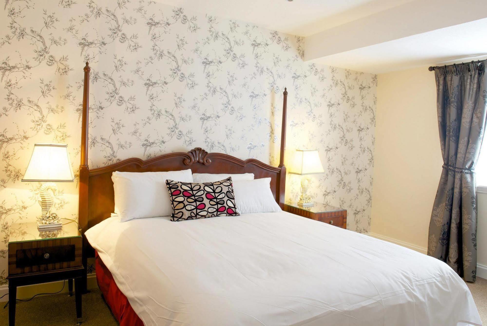 The Rose And Crown Hotel Wisbech Extérieur photo